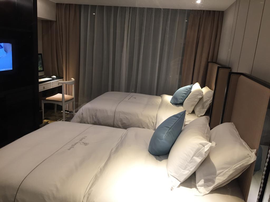 Insail Hotels Zhujiang New Town Jinan University Branch Kanton Exteriér fotografie