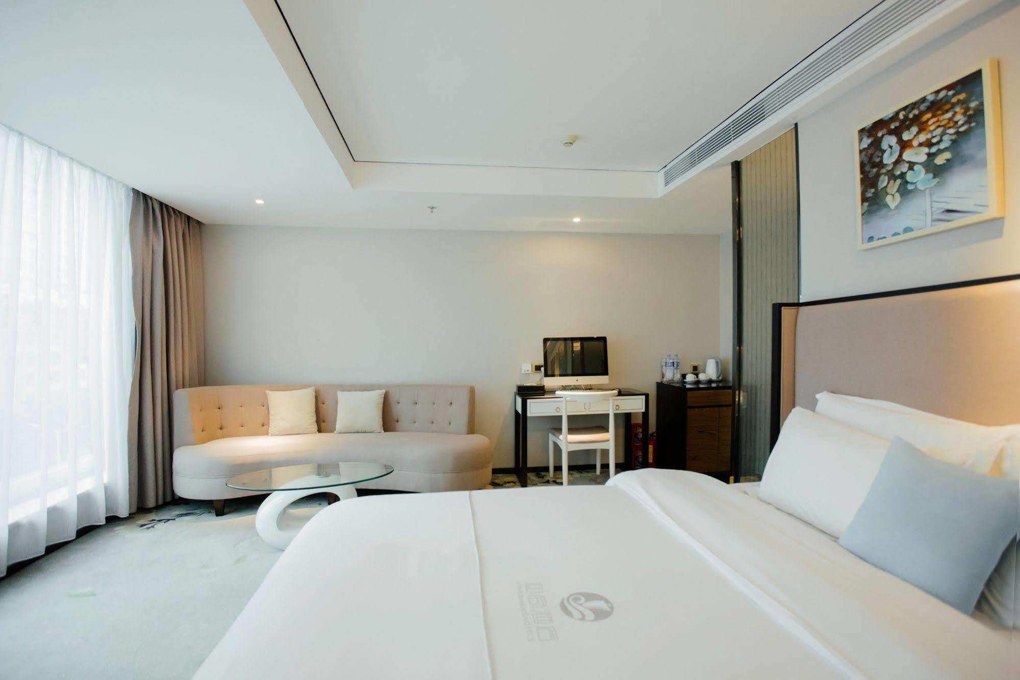 Insail Hotels Zhujiang New Town Jinan University Branch Kanton Exteriér fotografie