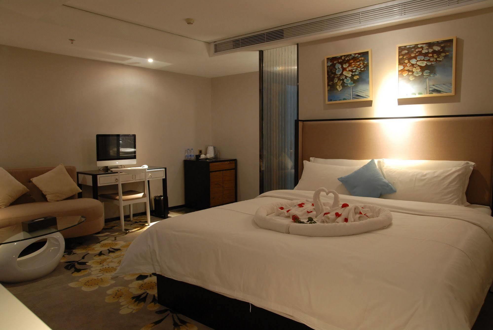 Insail Hotels Zhujiang New Town Jinan University Branch Kanton Exteriér fotografie