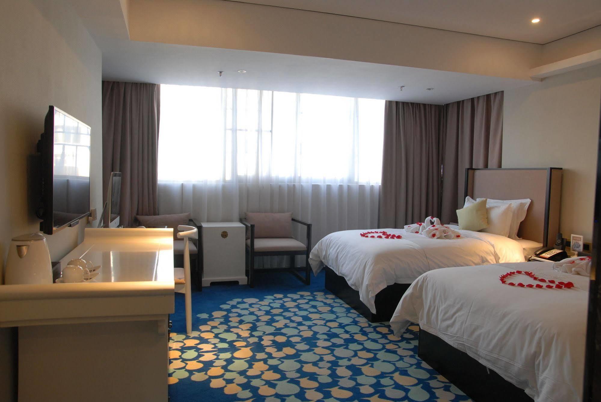 Insail Hotels Zhujiang New Town Jinan University Branch Kanton Exteriér fotografie