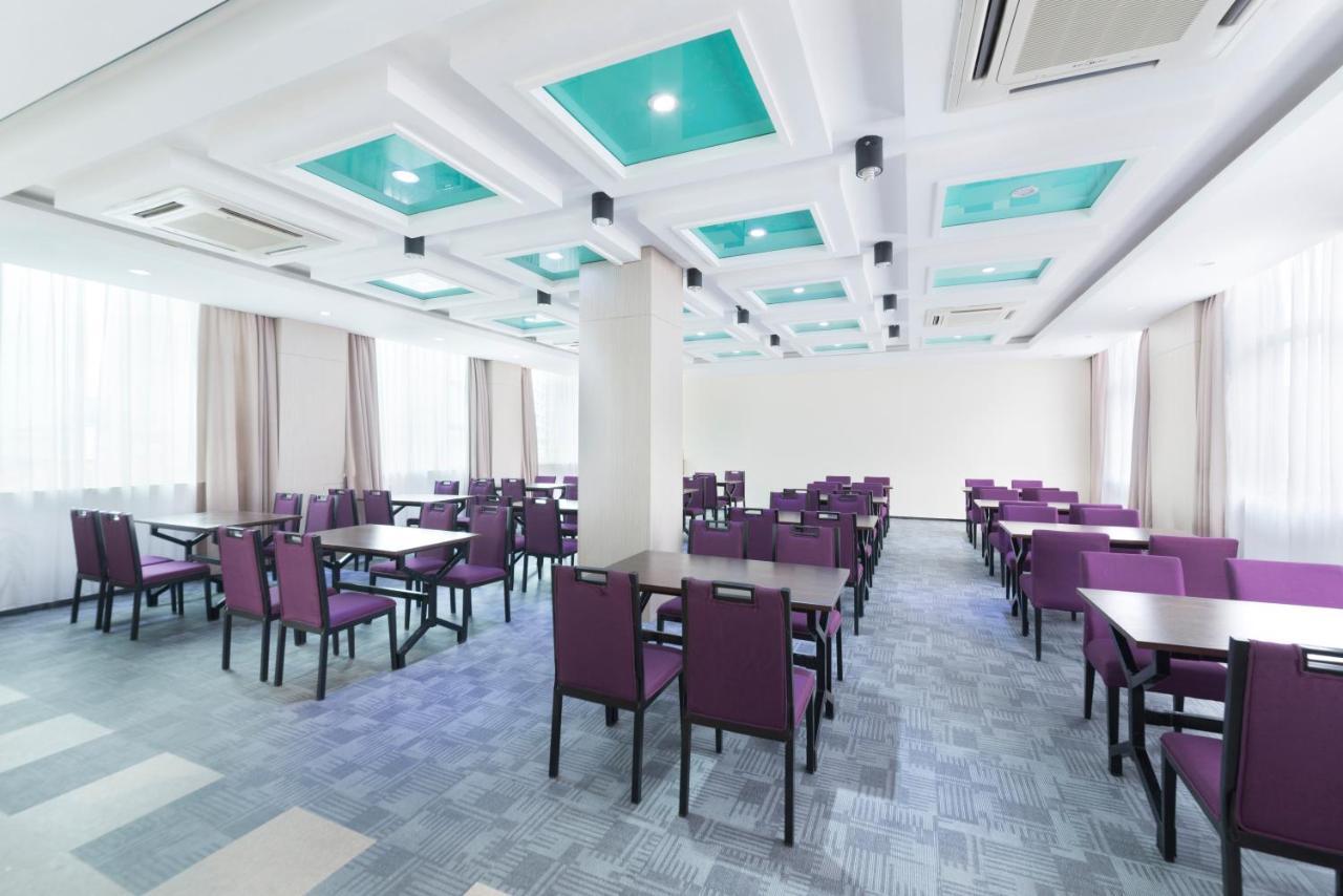 Insail Hotels Zhujiang New Town Jinan University Branch Kanton Exteriér fotografie