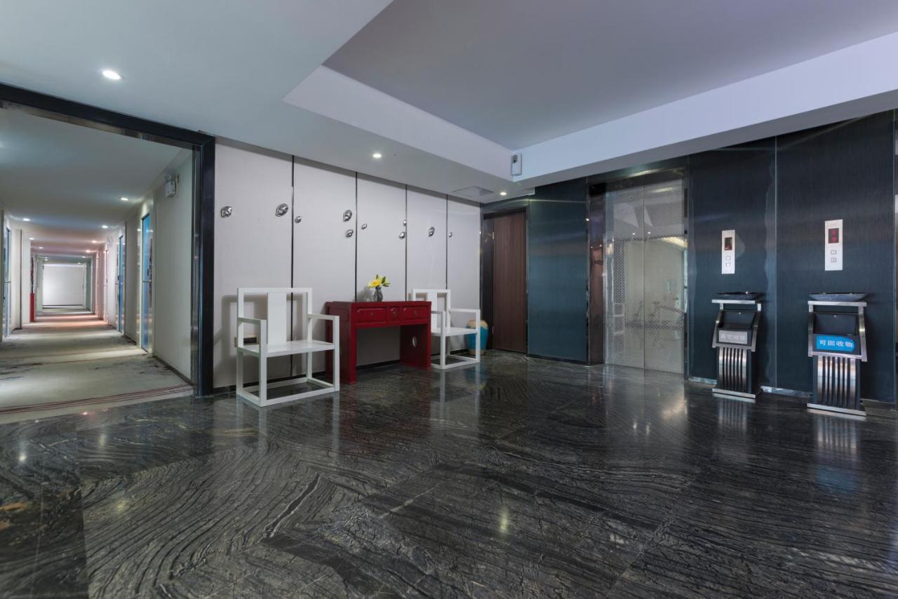 Insail Hotels Zhujiang New Town Jinan University Branch Kanton Exteriér fotografie