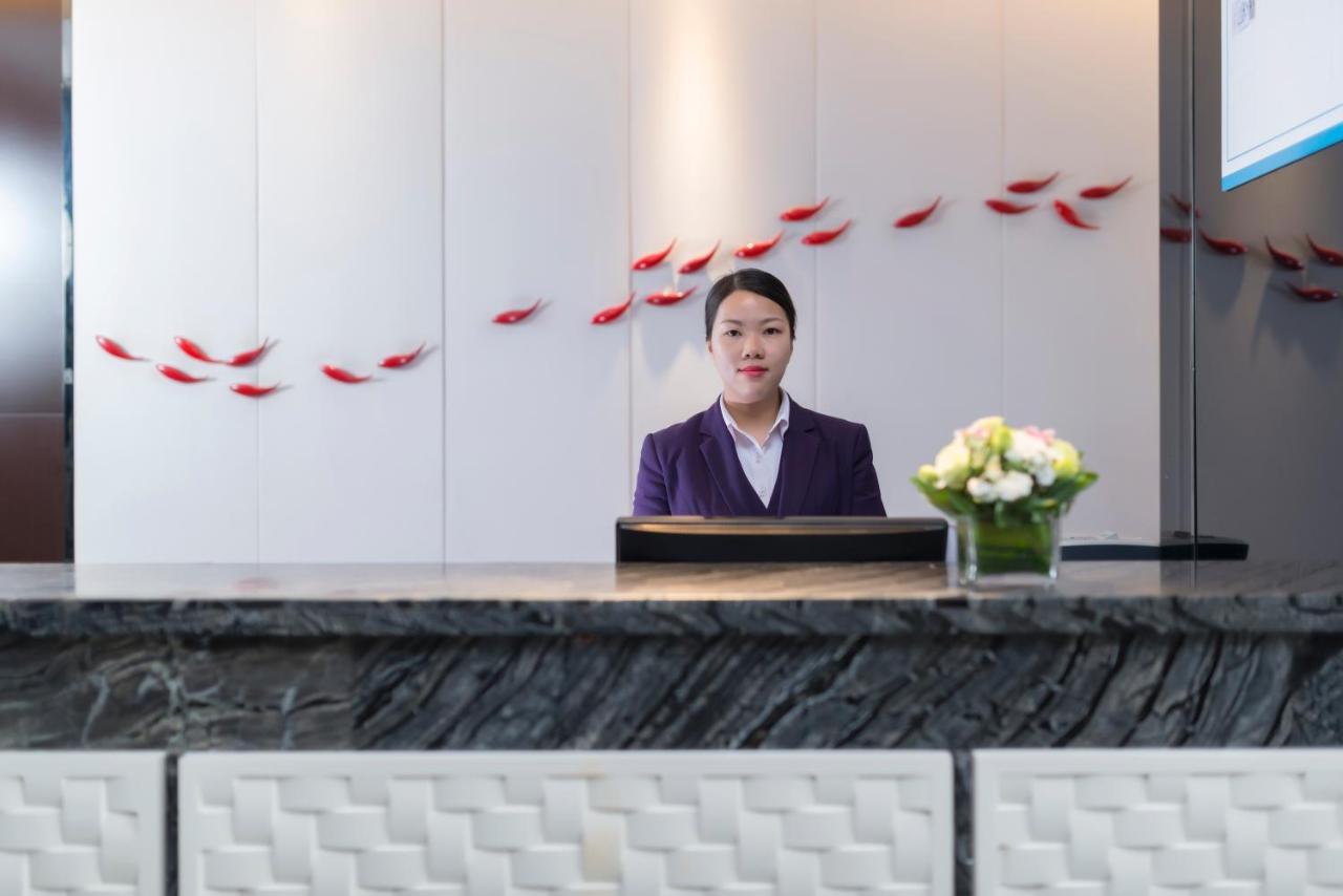 Insail Hotels Zhujiang New Town Jinan University Branch Kanton Exteriér fotografie