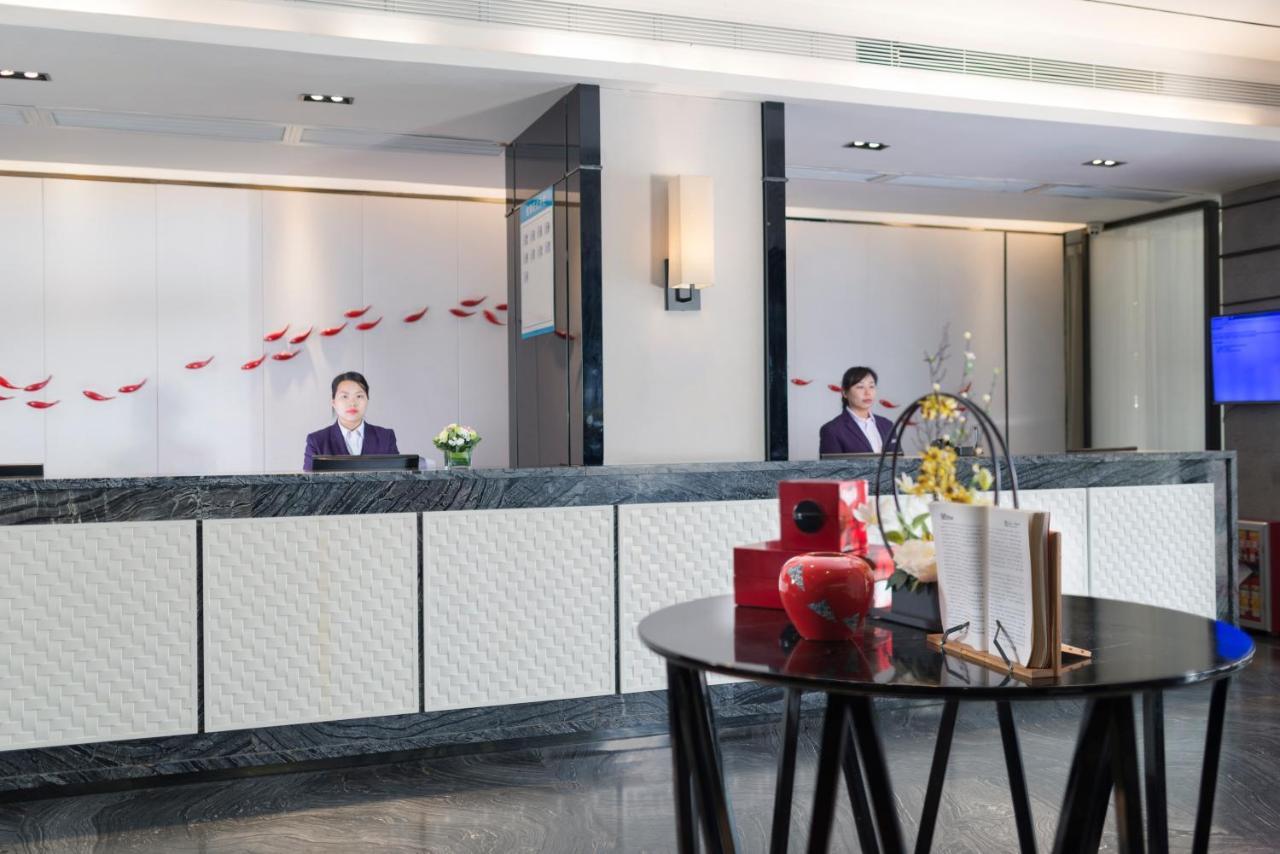 Insail Hotels Zhujiang New Town Jinan University Branch Kanton Exteriér fotografie