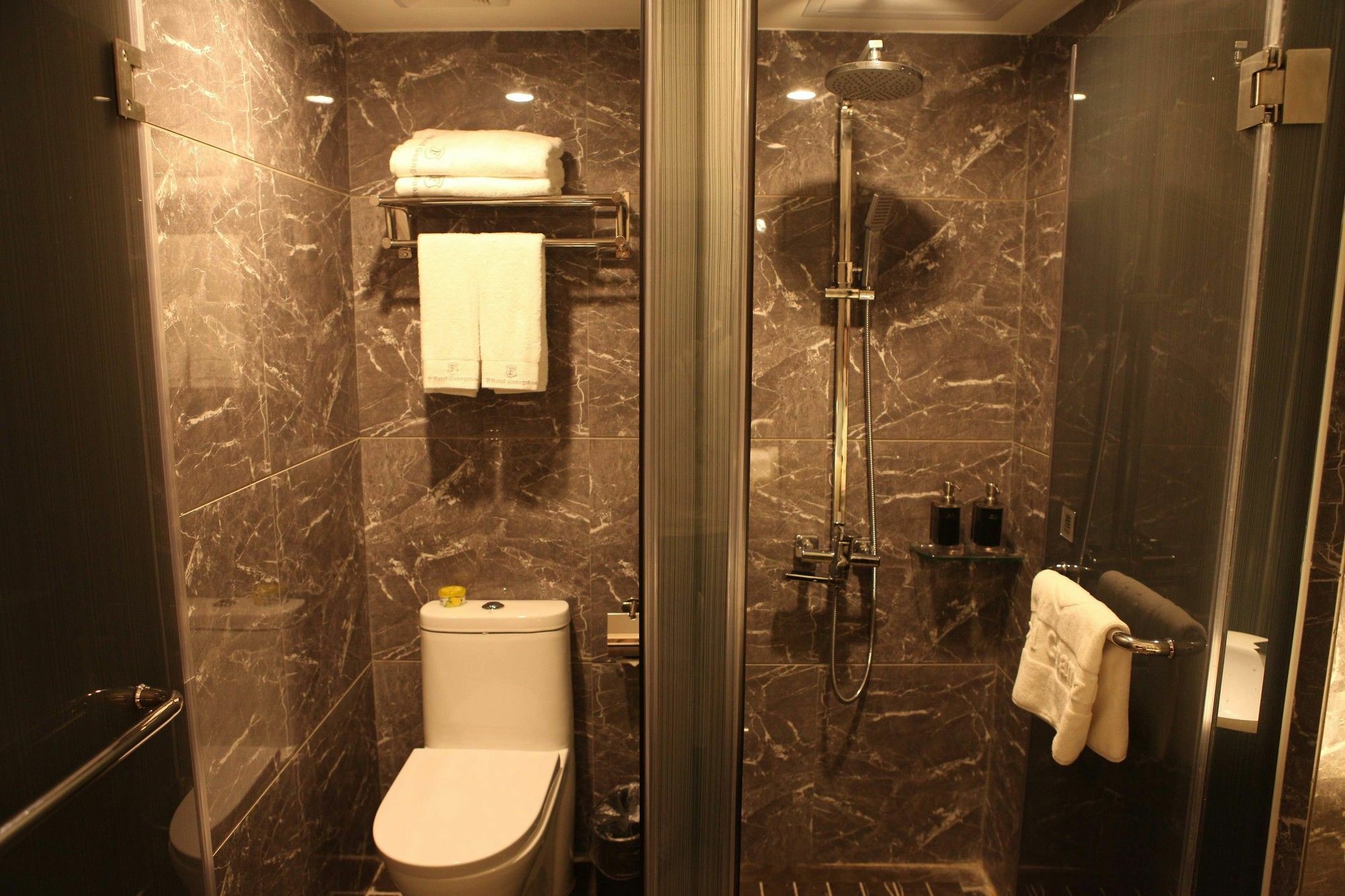 Insail Hotels Zhujiang New Town Jinan University Branch Kanton Exteriér fotografie